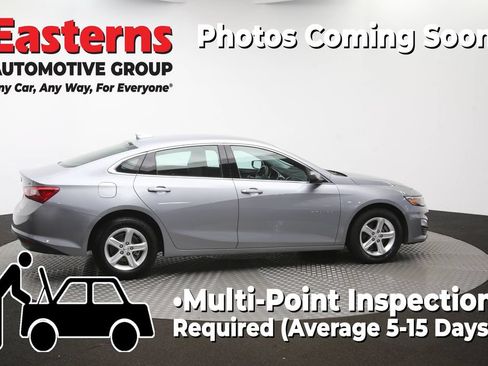 Used 2023 Chevrolet Malibu LT FWD image 43