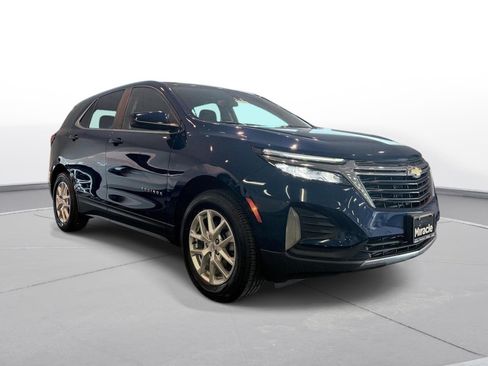 Used 2023 Chevrolet Equinox LT AWD/4WD image 10
