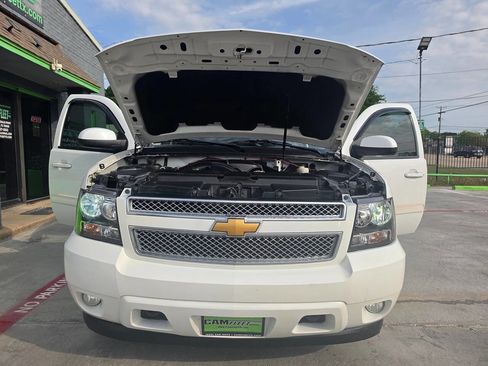 Used 2012 Chevrolet Suburban LT AWD/4WD image 54