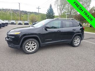 Used 2018 Jeep Cherokee Latitude Plus w/ Cold Weather Group AWD/4WD video 1