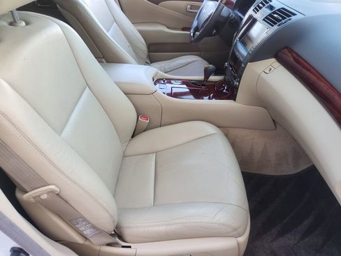 Used 2009 Lexus LS 460 image 14