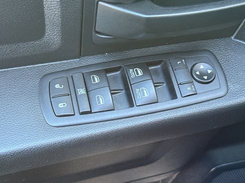 Used 2016 RAM 1500 Tradesman w/ Popular Equipment Group AWD/4WD image 13