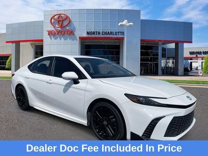 Used 2025 Toyota Camry SE w/ Multimedia Upgrade Package