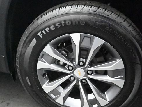 Certified 2026 Chevrolet Equinox LT FWD image 17