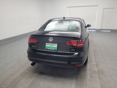 Used 2016 Volkswagen Jetta Sport FWD image 7