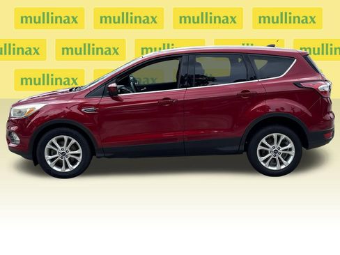 Used 2017 Ford Escape SE FWD image 11