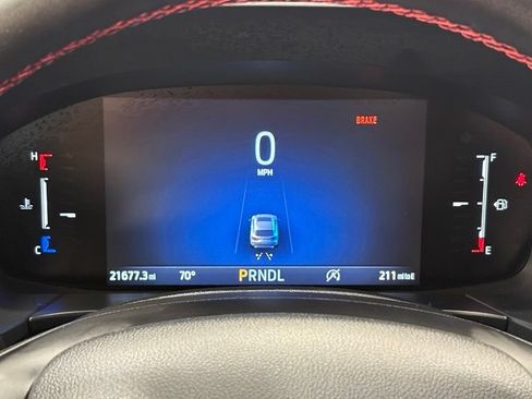 Used 2025 Ford Escape ST-Line Select AWD/4WD image 36