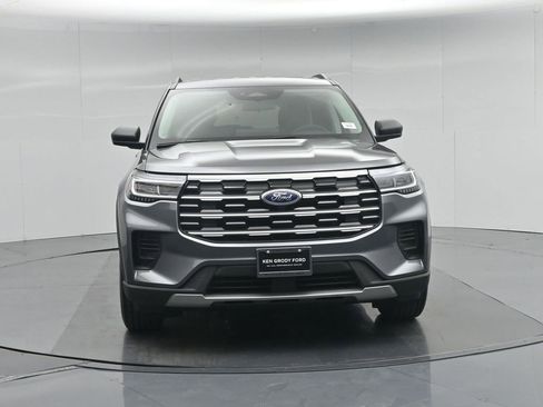 New 2026 Ford Explorer Active RWD image 54