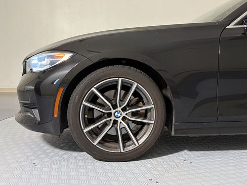 Used 2021 BMW 330i Sedan w/ Driving Assistance Package RWD image 9