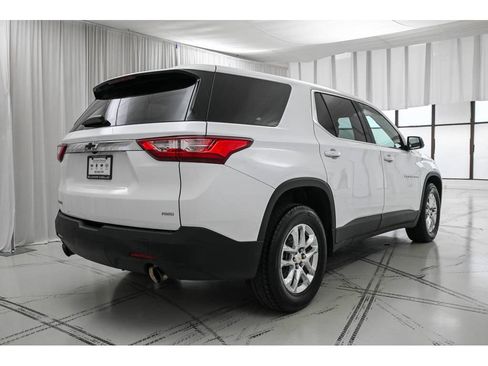 Used 2019 Chevrolet Traverse LS AWD/4WD image 7