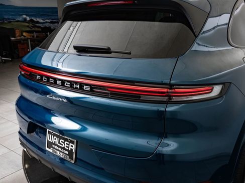 New 2026 Porsche Cayenne AWD/4WD image 12