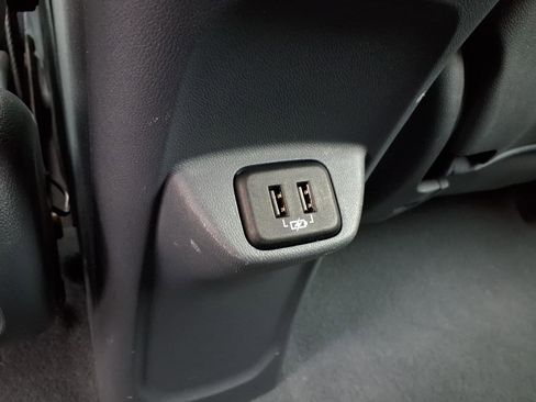 Used 2017 Chevrolet Bolt Premier w/ Driver Confidence II Package image 22