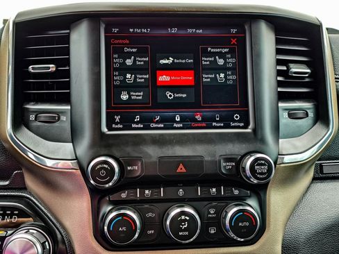 Used 2021 RAM 1500 Laramie image 19