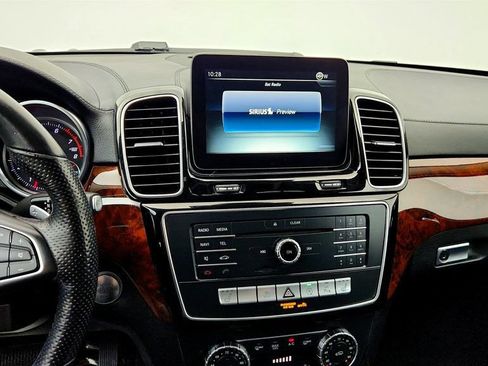 Used 2017 Mercedes-Benz GLS 450 4MATIC image 17