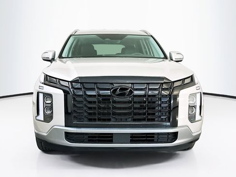 Used 2025 Hyundai Palisade SEL image 2