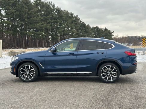 Used 2021 BMW X4 xDrive30i w/ Premium Package image 4