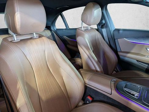 Used 2023 Mercedes-Benz E 350 Sedan image 21