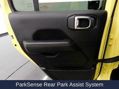 Used 2024 Jeep Wrangler Sahara w/ Technology Group image 27