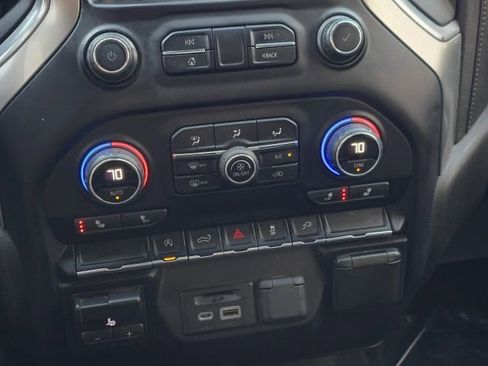 Used 2020 Chevrolet Silverado 1500 LT w/ Convenience Package image 24