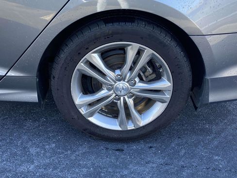 Used 2019 Hyundai Sonata Limited image 8