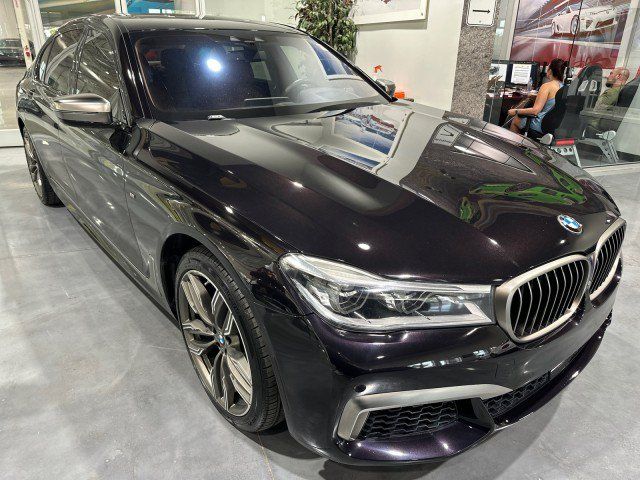 Used 2019 BMW M760i xDrive w/ Luxury Rear Seating Package AWD/4WD image 14