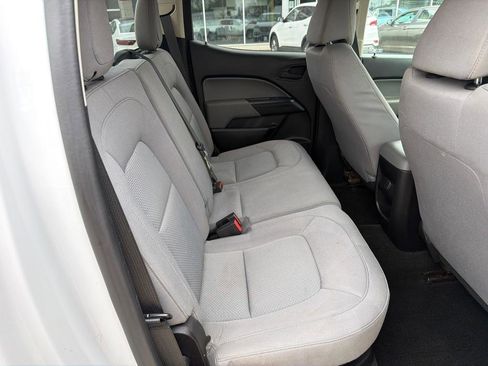 Used 2016 GMC Canyon 2WD Crew Cab w/ Convenience Package image 10