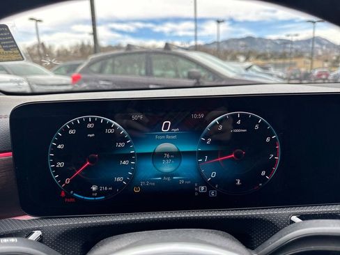 Used 2020 Mercedes-Benz CLA 250 4MATIC image 41