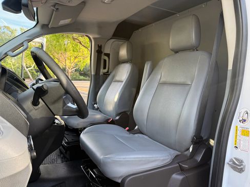 Used 2019 Ford Transit 250 130 Low Roof RWD image 13