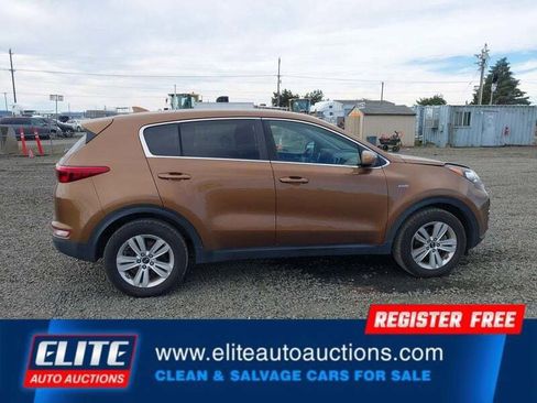 Used 2018 Kia Sportage LX image 25