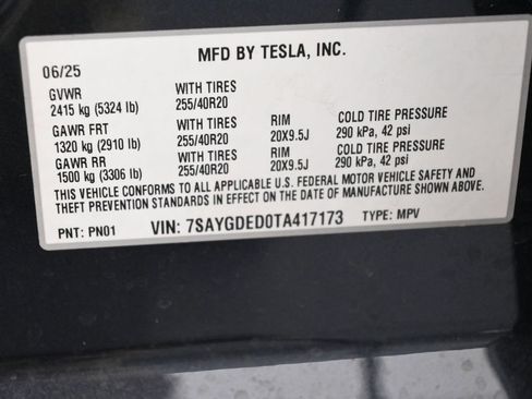 Used 2026 Tesla Model Y 2WD image 16