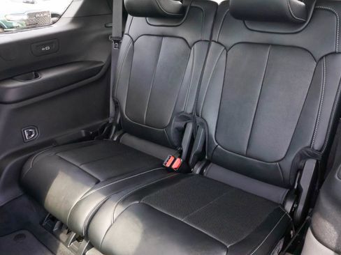 New 2026 Jeep Grand Cherokee L Limited AWD/4WD image 14