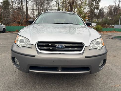 Used 2007 Subaru Outback 2.5i image 2
