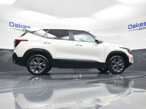 Certified 2024 Kia Seltos LX image 43