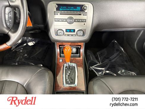 Used 2009 Buick Lucerne Super image 15