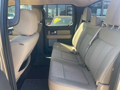 Used 2014 Ford F150 XLT w/ XLT Chrome Package RWD image 17