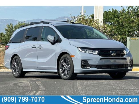 New 2026 Honda Odyssey Touring image 1