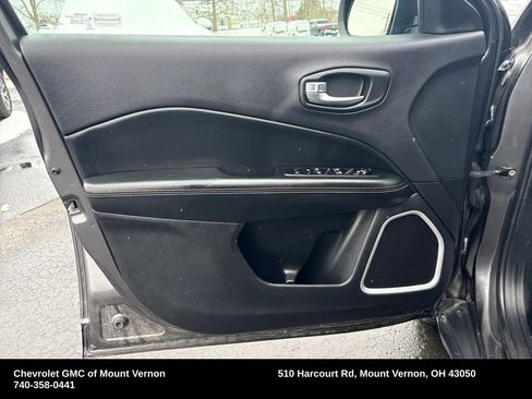 Used 2018 Jeep Compass Latitude w/ Popular Equipment Group image 14