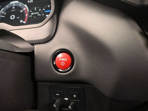 Used 2025 Toyota Sequoia TRD Pro AWD/4WD image 29