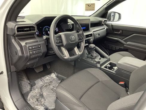 Used 2025 Toyota 4Runner SR5 image 20