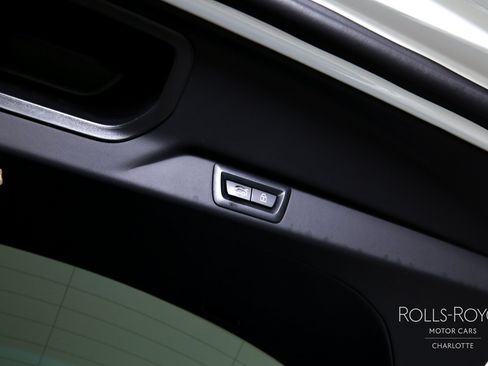 Certified 2024 Rolls-Royce Cullinan AWD/4WD image 27