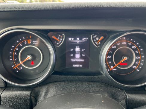 Used 2021 Jeep Gladiator Sport AWD/4WD image 24
