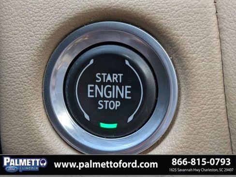 Used 2021 Chevrolet Suburban Premier RWD image 31