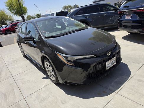 Used 2021 Toyota Corolla LE w/ Carpet Mat Package (TMS) FWD image 1