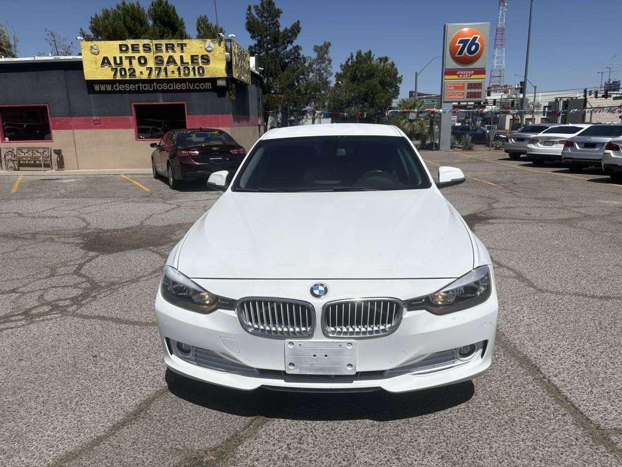 Used 2014 BMW 320i Sedan RWD image 10
