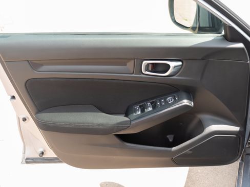 Used 2024 Honda Civic Sport image 8