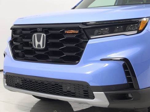 Used 2023 Honda Pilot TrailSport image 73