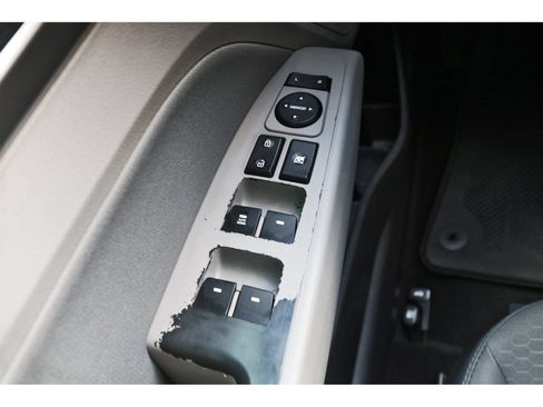 Used 2019 Hyundai Elantra SEL FWD image 23