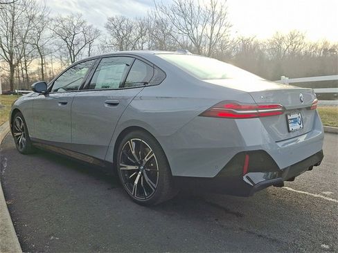 New 2026 BMW 530i xDrive 530i xDrive w/ M Sport Package image 4