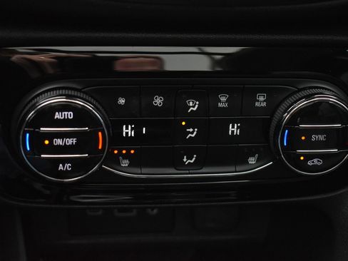 Used 2021 Buick Encore GX Select w/ Experience Buick Package image 30