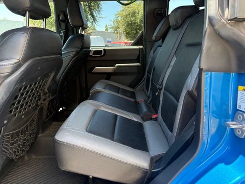Used 2021 Ford Bronco Black Diamond AWD/4WD image 10